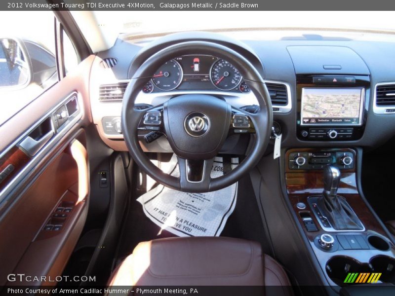 Galapagos Metallic / Saddle Brown 2012 Volkswagen Touareg TDI Executive 4XMotion