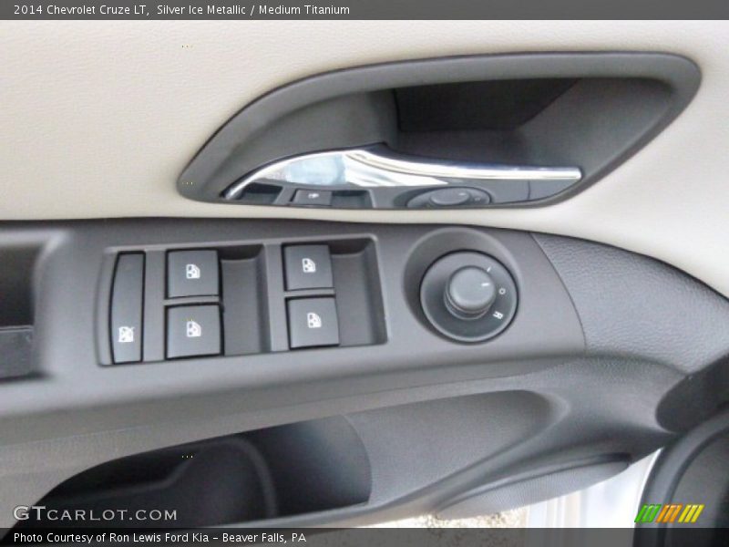 Silver Ice Metallic / Medium Titanium 2014 Chevrolet Cruze LT