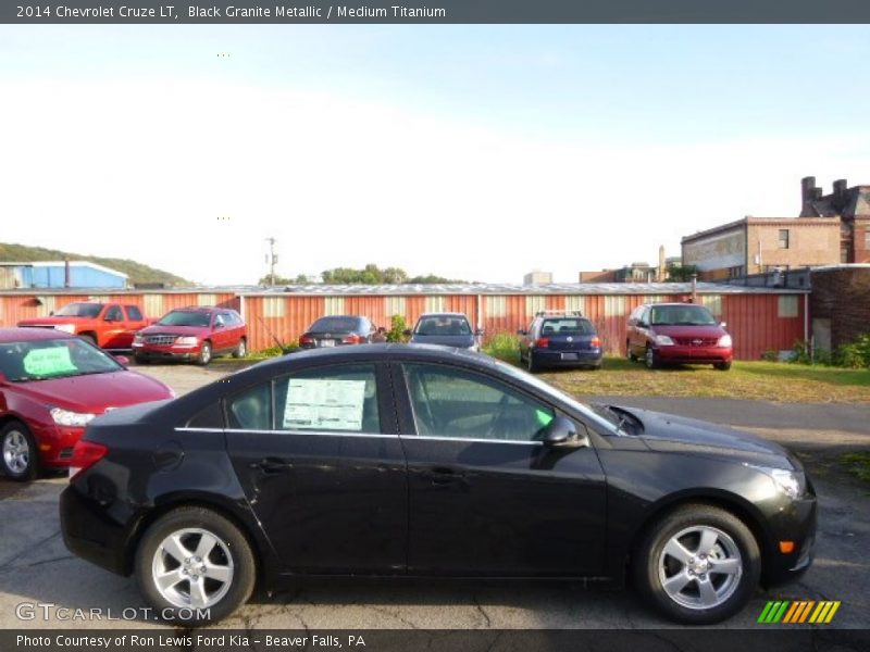 Black Granite Metallic / Medium Titanium 2014 Chevrolet Cruze LT