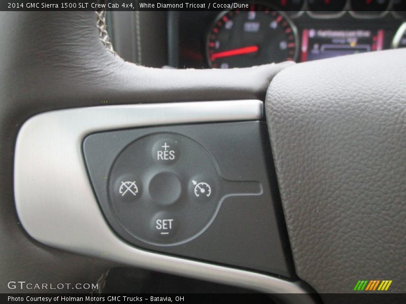 Controls of 2014 Sierra 1500 SLT Crew Cab 4x4