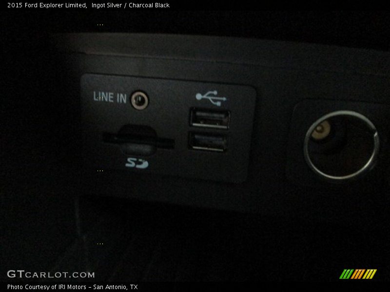 Ingot Silver / Charcoal Black 2015 Ford Explorer Limited