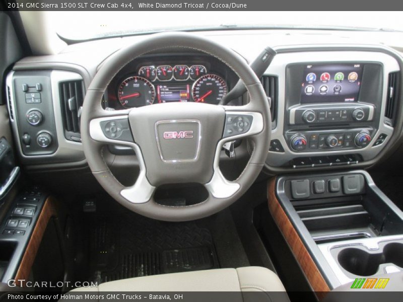 Dashboard of 2014 Sierra 1500 SLT Crew Cab 4x4