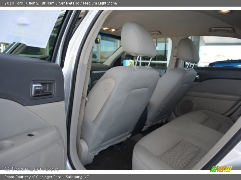 Brilliant Silver Metallic / Medium Light Stone 2010 Ford Fusion S