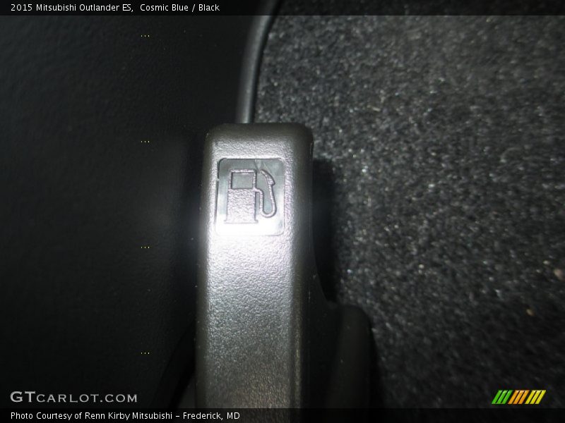 Cosmic Blue / Black 2015 Mitsubishi Outlander ES