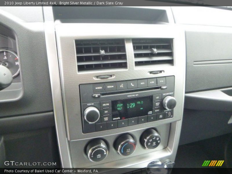 Bright Silver Metallic / Dark Slate Gray 2010 Jeep Liberty Limited 4x4