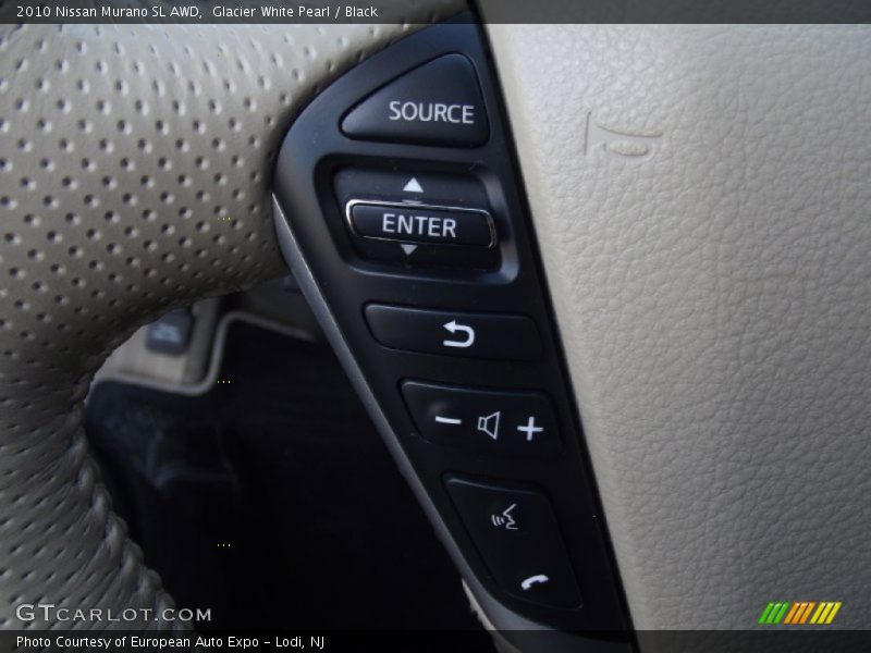 Glacier White Pearl / Black 2010 Nissan Murano SL AWD