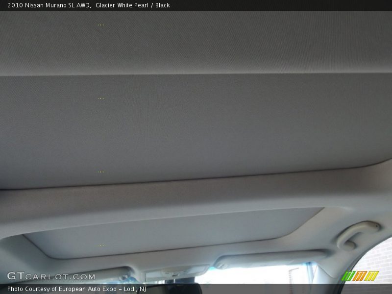 Glacier White Pearl / Black 2010 Nissan Murano SL AWD