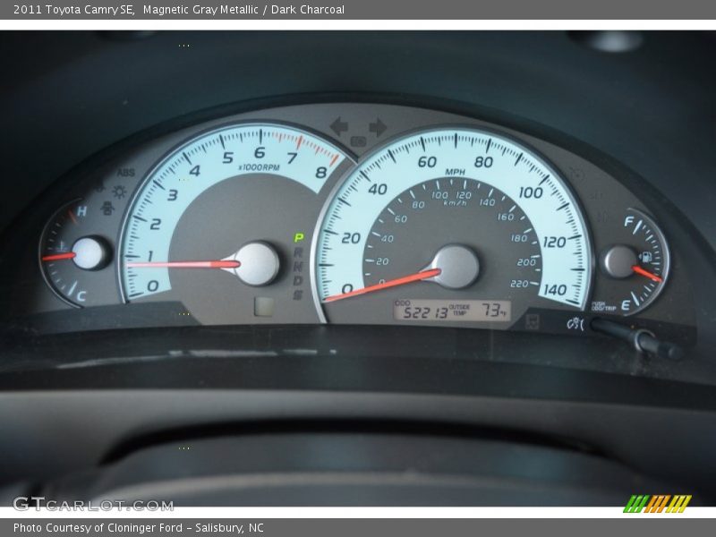Magnetic Gray Metallic / Dark Charcoal 2011 Toyota Camry SE