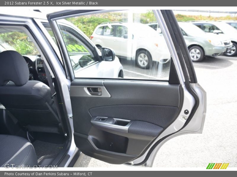 Ice Silver Metallic / Black 2012 Subaru Forester 2.5 X