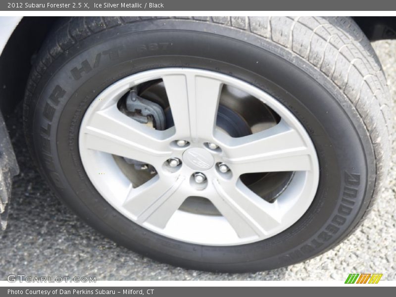 Ice Silver Metallic / Black 2012 Subaru Forester 2.5 X