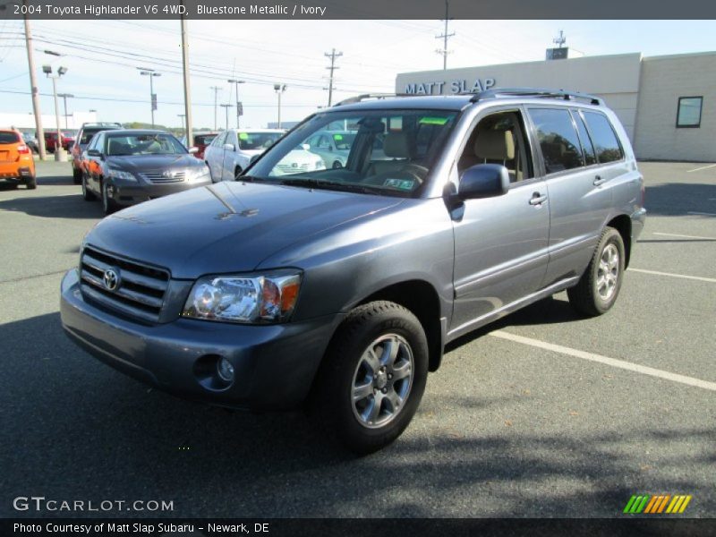Bluestone Metallic / Ivory 2004 Toyota Highlander V6 4WD