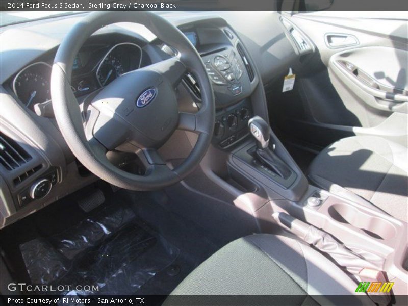 Sterling Gray / Charcoal Black 2014 Ford Focus S Sedan