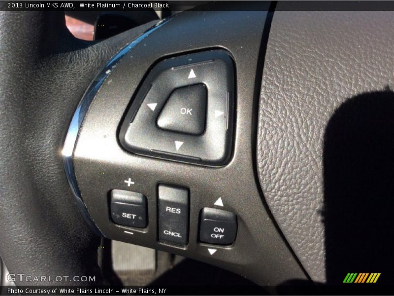 White Platinum / Charcoal Black 2013 Lincoln MKS AWD