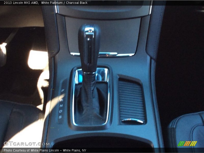 White Platinum / Charcoal Black 2013 Lincoln MKS AWD
