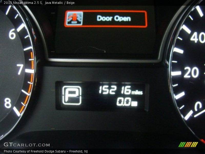 Java Metallic / Beige 2013 Nissan Altima 2.5 S