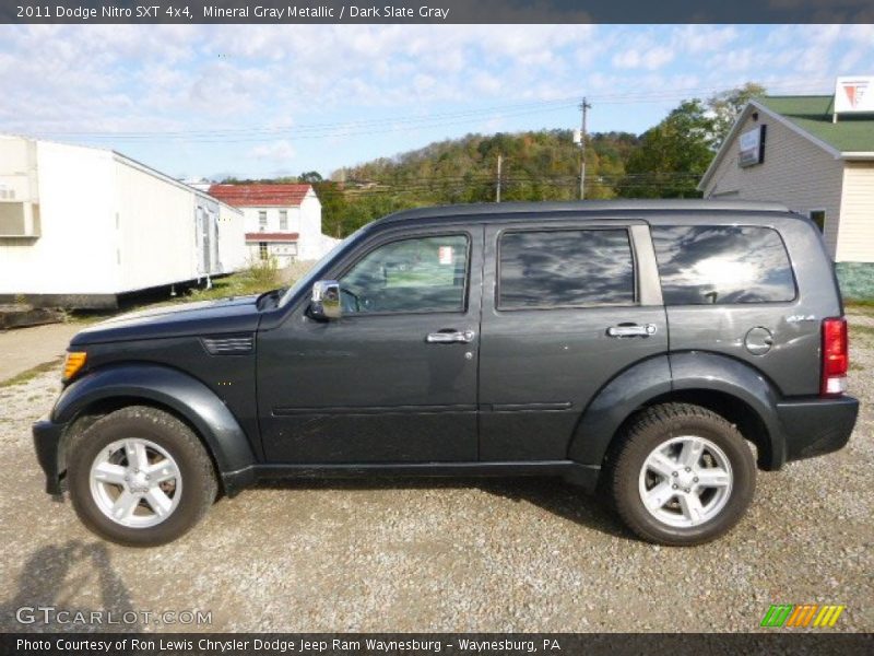 Mineral Gray Metallic / Dark Slate Gray 2011 Dodge Nitro SXT 4x4