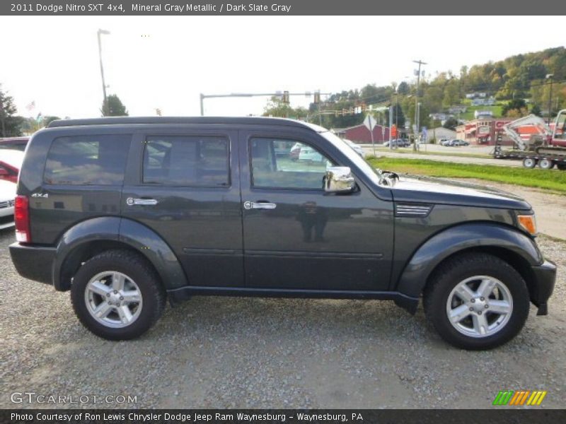 Mineral Gray Metallic / Dark Slate Gray 2011 Dodge Nitro SXT 4x4