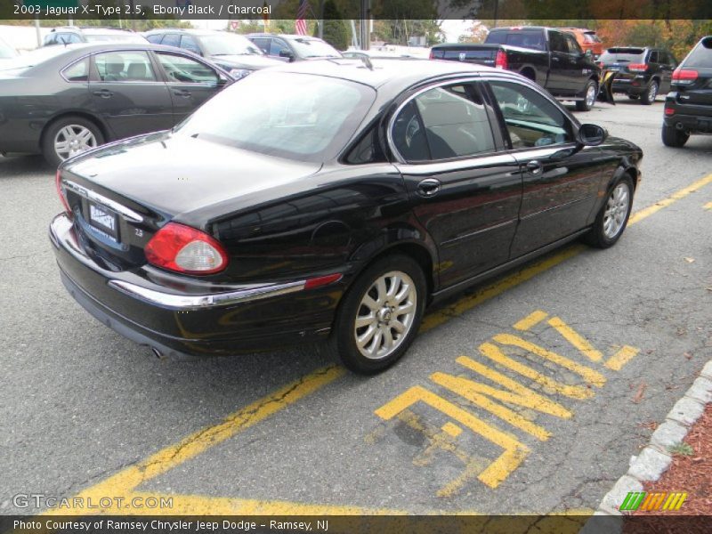 Ebony Black / Charcoal 2003 Jaguar X-Type 2.5