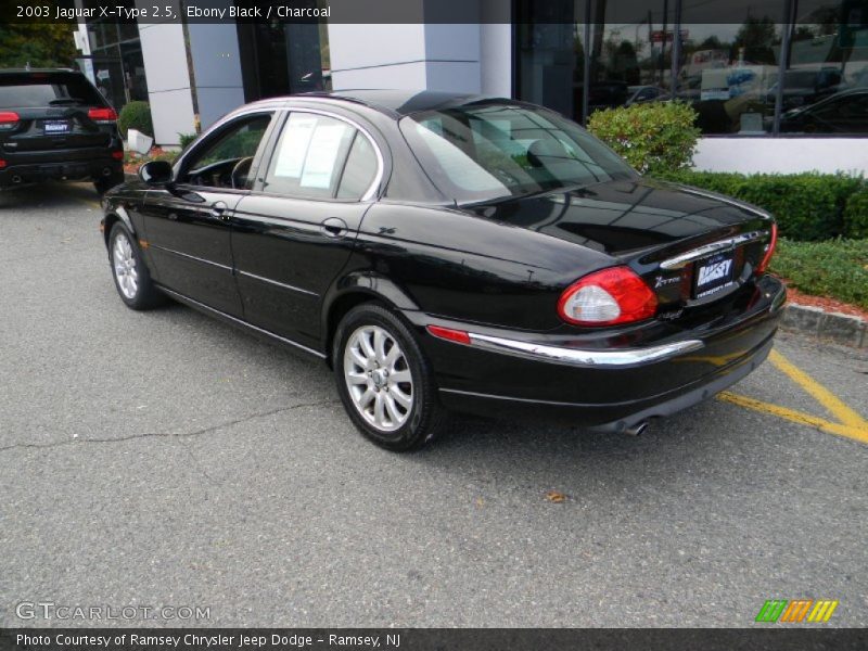 Ebony Black / Charcoal 2003 Jaguar X-Type 2.5