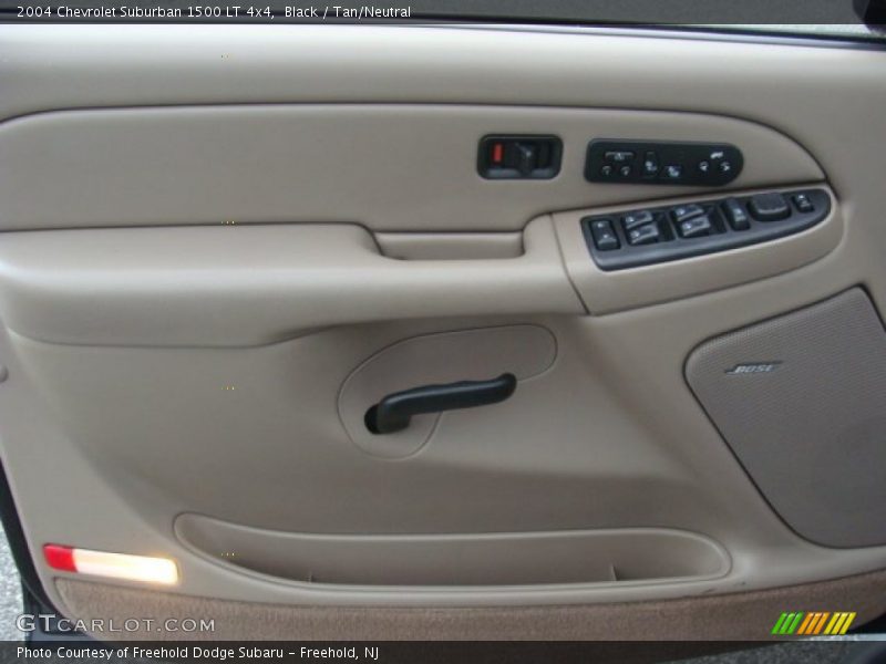 Black / Tan/Neutral 2004 Chevrolet Suburban 1500 LT 4x4