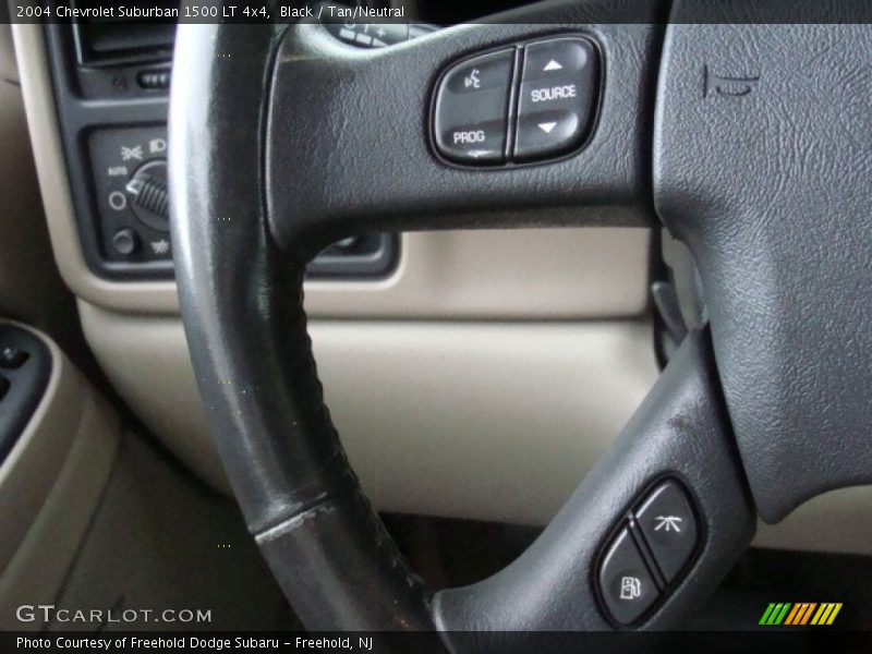 Black / Tan/Neutral 2004 Chevrolet Suburban 1500 LT 4x4