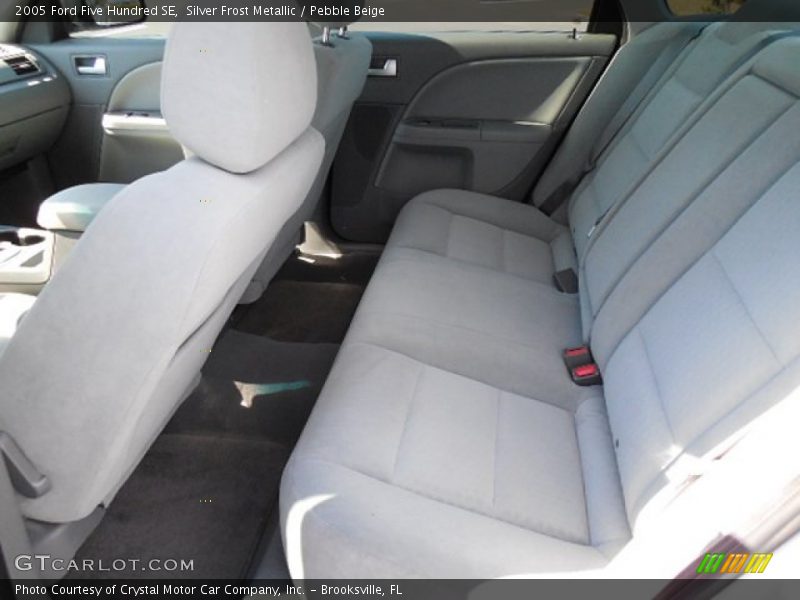 Silver Frost Metallic / Pebble Beige 2005 Ford Five Hundred SE