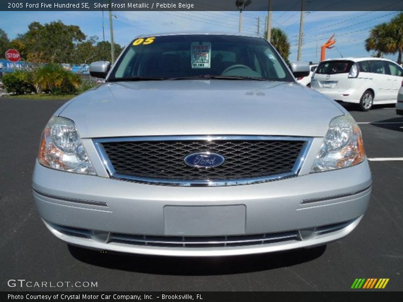Silver Frost Metallic / Pebble Beige 2005 Ford Five Hundred SE