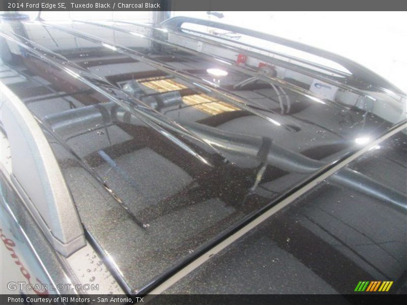 Tuxedo Black / Charcoal Black 2014 Ford Edge SE