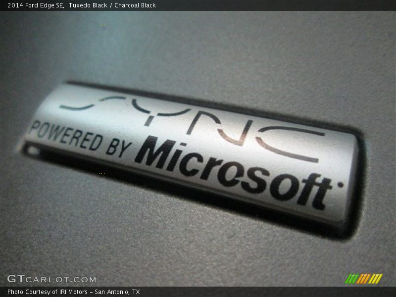 Tuxedo Black / Charcoal Black 2014 Ford Edge SE