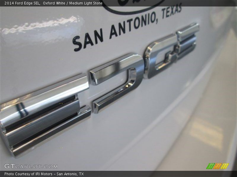 Oxford White / Medium Light Stone 2014 Ford Edge SEL