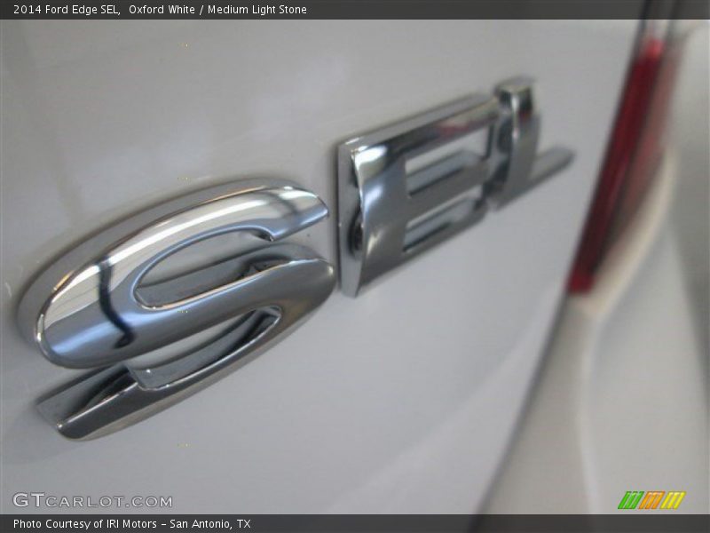 Oxford White / Medium Light Stone 2014 Ford Edge SEL