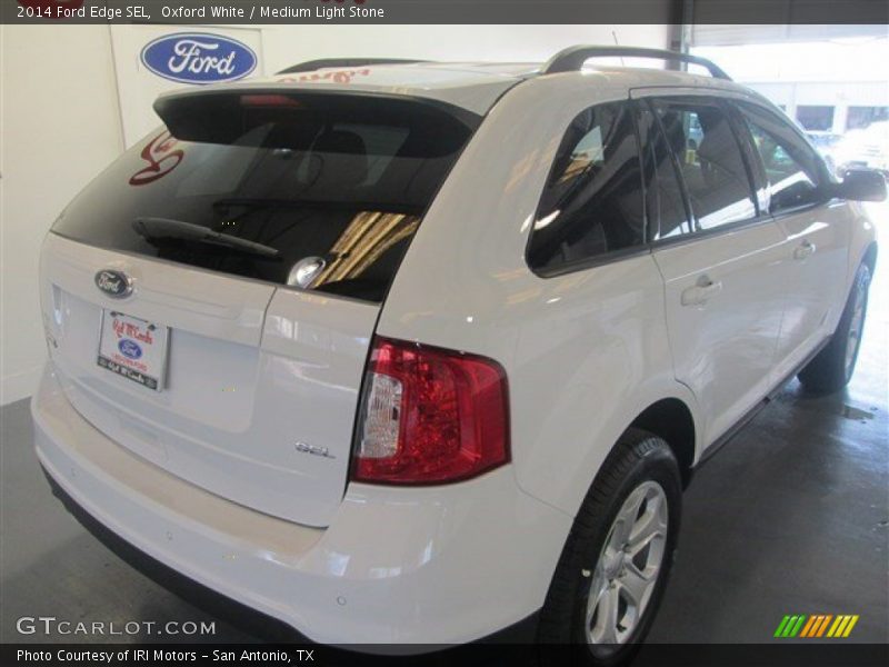 Oxford White / Medium Light Stone 2014 Ford Edge SEL