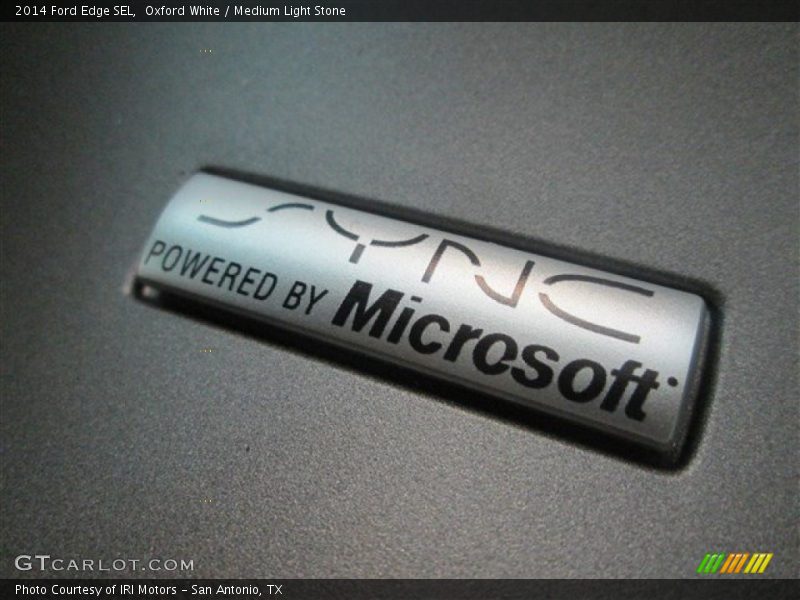 Oxford White / Medium Light Stone 2014 Ford Edge SEL