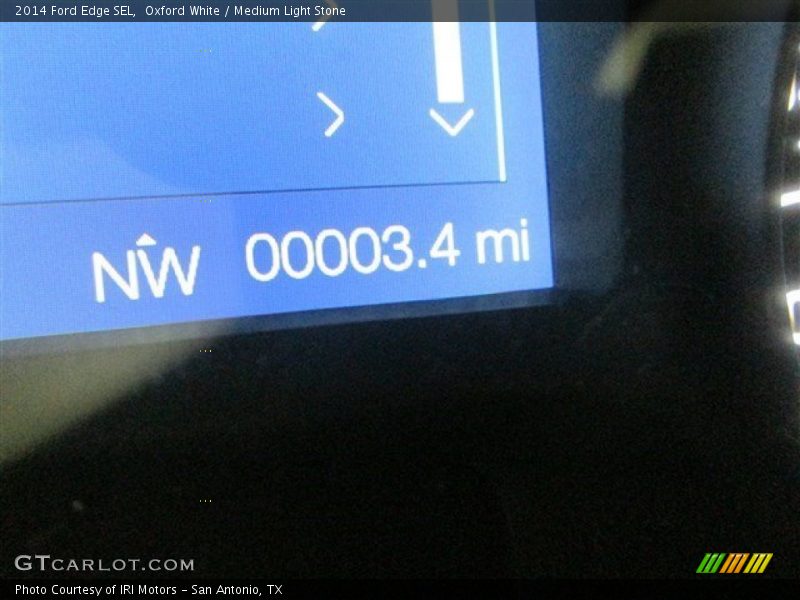 Oxford White / Medium Light Stone 2014 Ford Edge SEL
