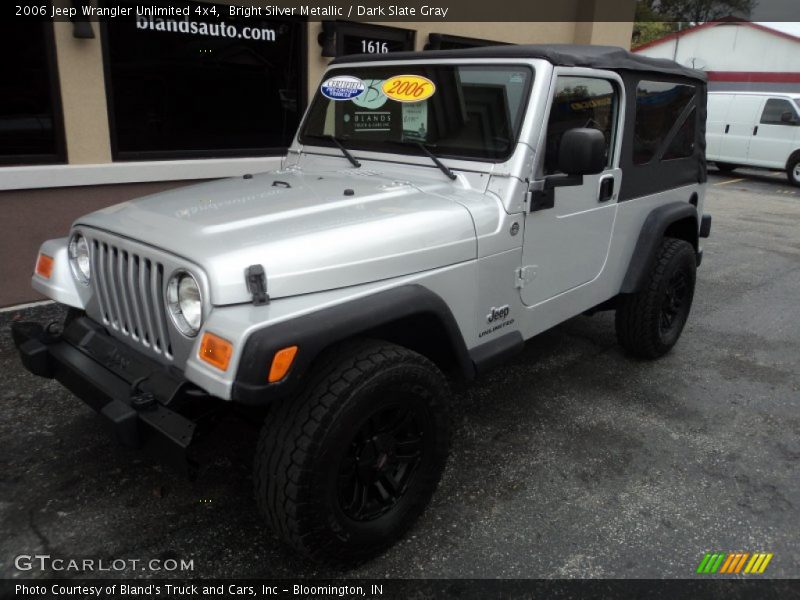 Bright Silver Metallic / Dark Slate Gray 2006 Jeep Wrangler Unlimited 4x4