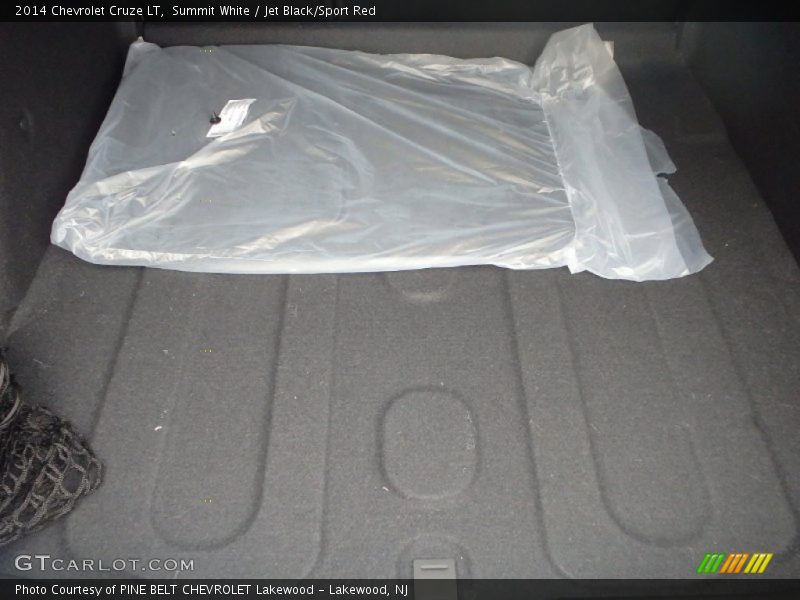 Summit White / Jet Black/Sport Red 2014 Chevrolet Cruze LT