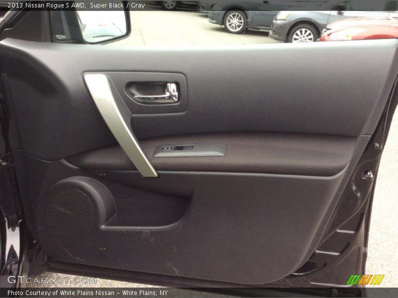 Super Black / Gray 2013 Nissan Rogue S AWD