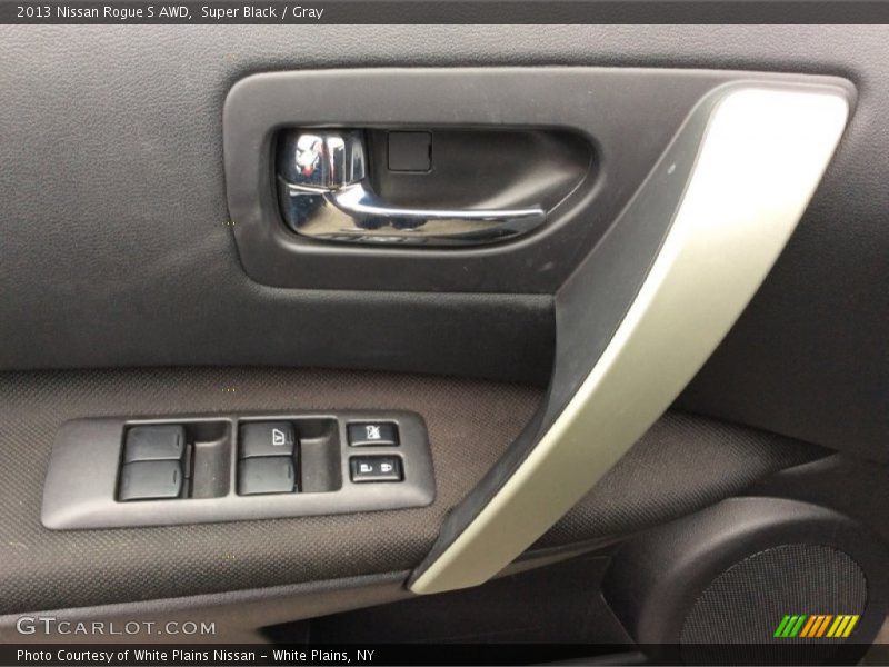 Super Black / Gray 2013 Nissan Rogue S AWD