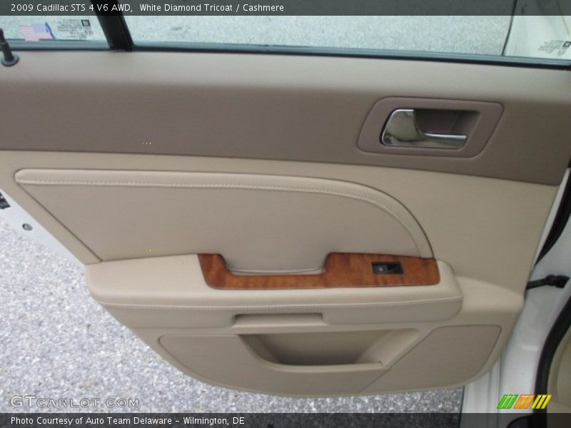 White Diamond Tricoat / Cashmere 2009 Cadillac STS 4 V6 AWD