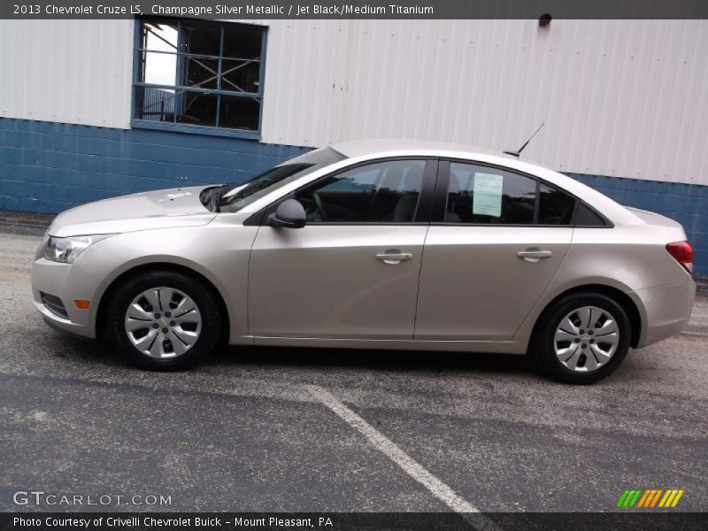 Champagne Silver Metallic / Jet Black/Medium Titanium 2013 Chevrolet Cruze LS