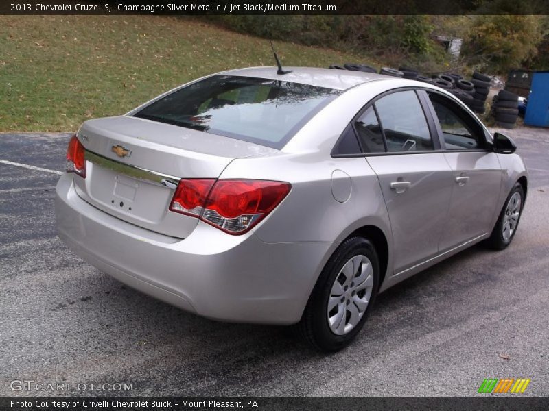 Champagne Silver Metallic / Jet Black/Medium Titanium 2013 Chevrolet Cruze LS