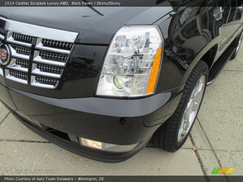 Black Raven / Ebony/Ebony 2014 Cadillac Escalade Luxury AWD