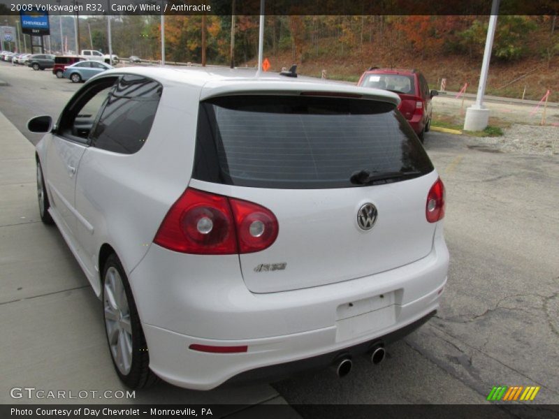 Candy White / Anthracite 2008 Volkswagen R32