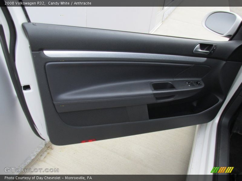 Candy White / Anthracite 2008 Volkswagen R32