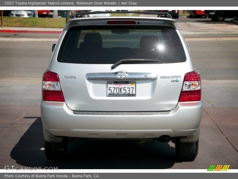 Millenium Silver Metallic / Ash Gray 2007 Toyota Highlander Hybrid Limited