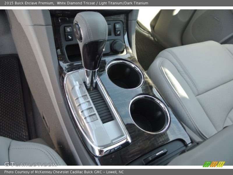 White Diamond Tricoat / Light Titanium/Dark Titanium 2015 Buick Enclave Premium