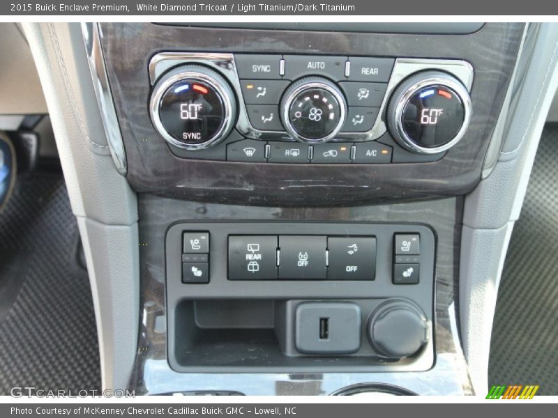 White Diamond Tricoat / Light Titanium/Dark Titanium 2015 Buick Enclave Premium