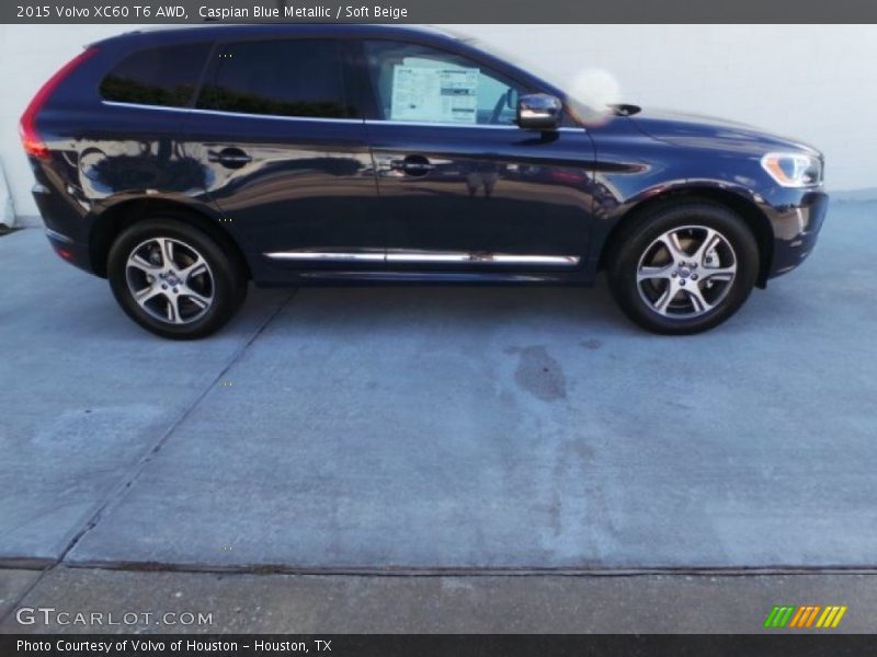 Caspian Blue Metallic / Soft Beige 2015 Volvo XC60 T6 AWD