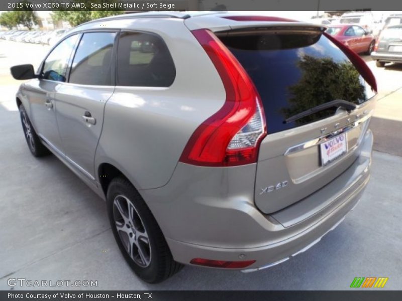 Sea Shell Metallic / Soft Beige 2015 Volvo XC60 T6 AWD