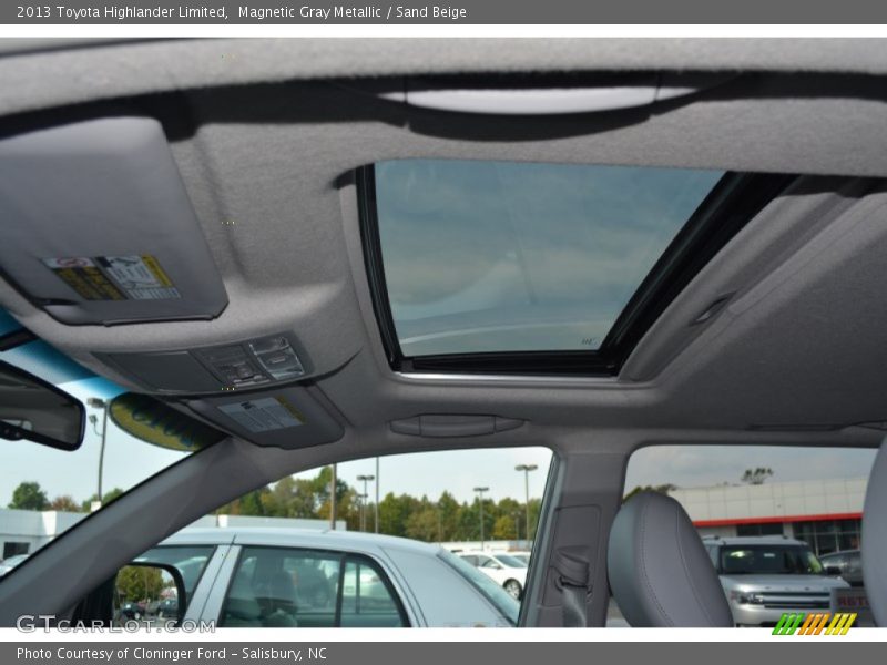Magnetic Gray Metallic / Sand Beige 2013 Toyota Highlander Limited
